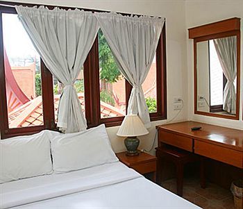 Baan Khachathong 2*
